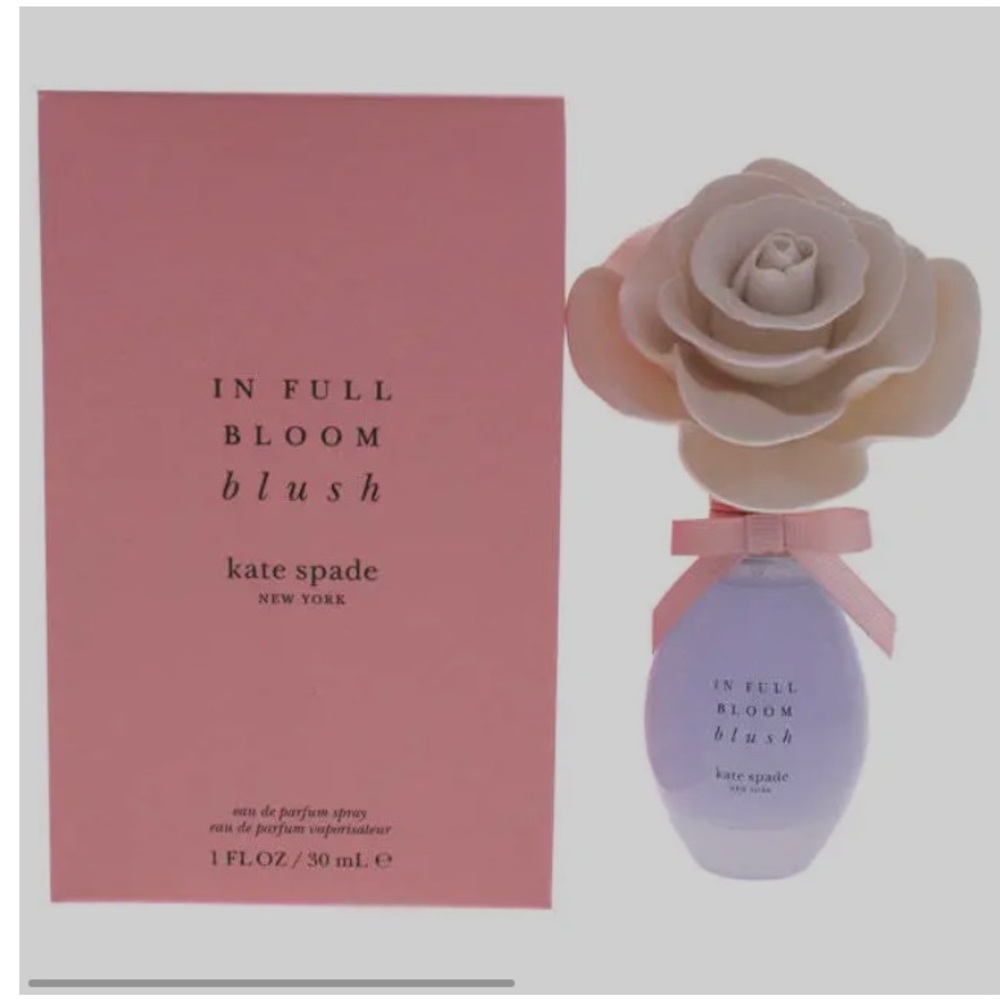 In full bloom blush Kate Soade Eau de perfum spray 1 OZ